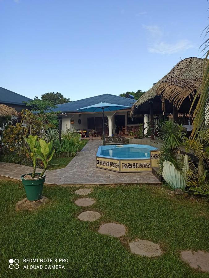 La Maison Du Voyage Tevaitoa Buitenkant foto