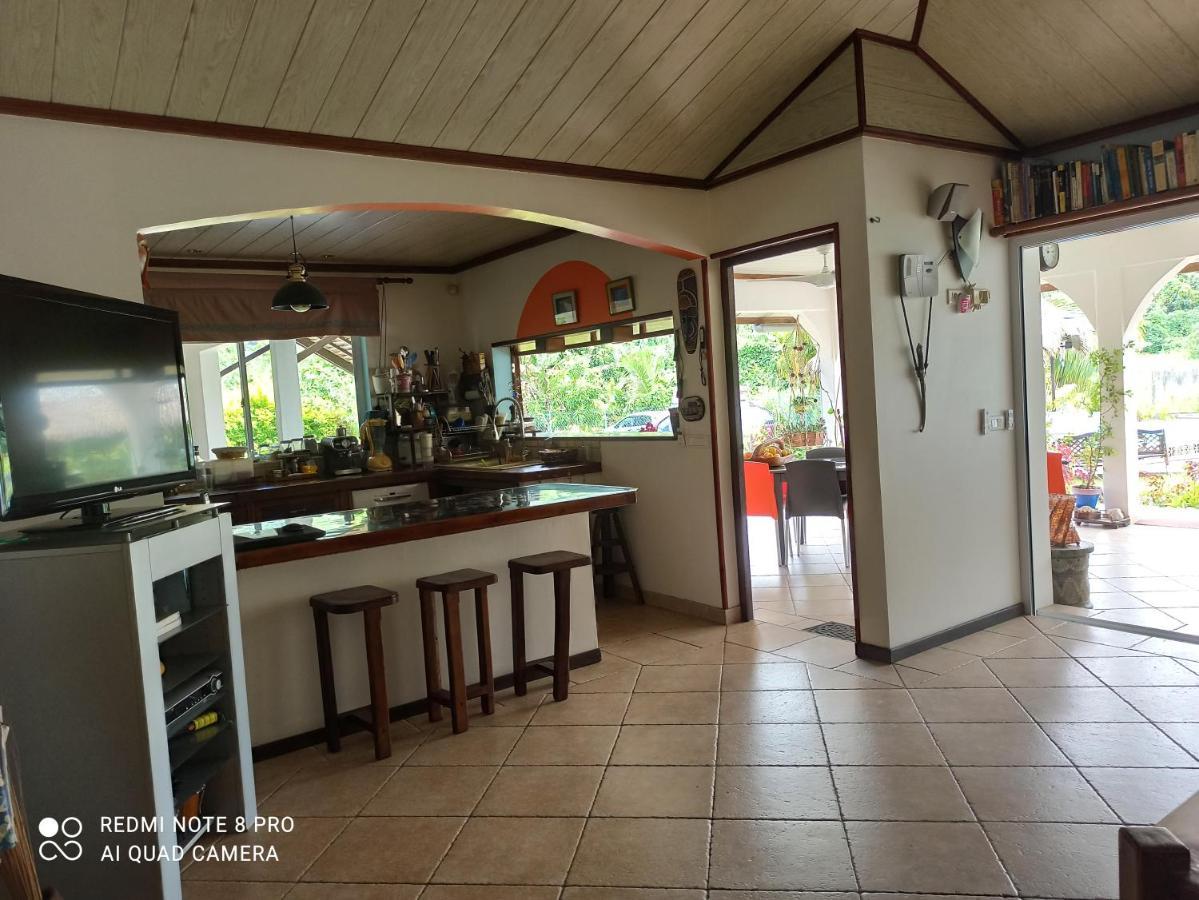 La Maison Du Voyage Tevaitoa Buitenkant foto